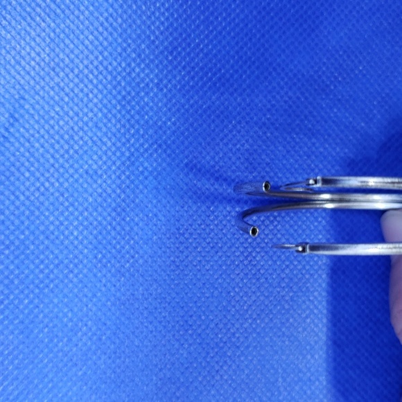 Sterling silver hoop earrings - Picture 7 of 9